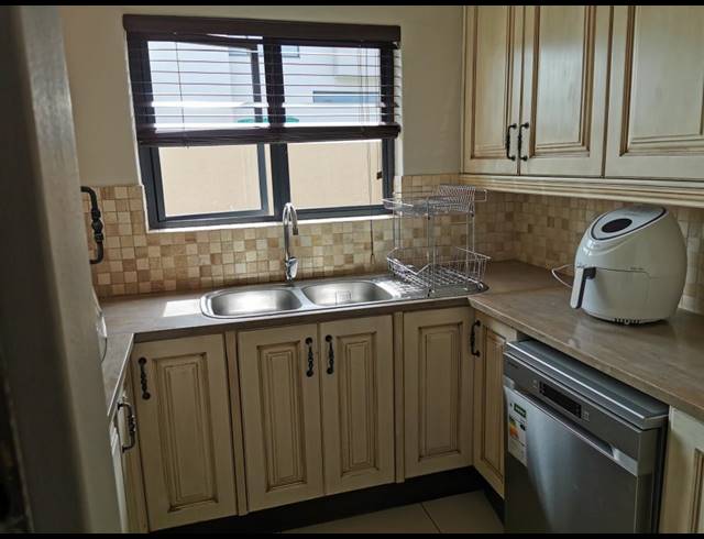 4 BEDROOM GATED ESTATE FOR SALE IN SABLE HILLS